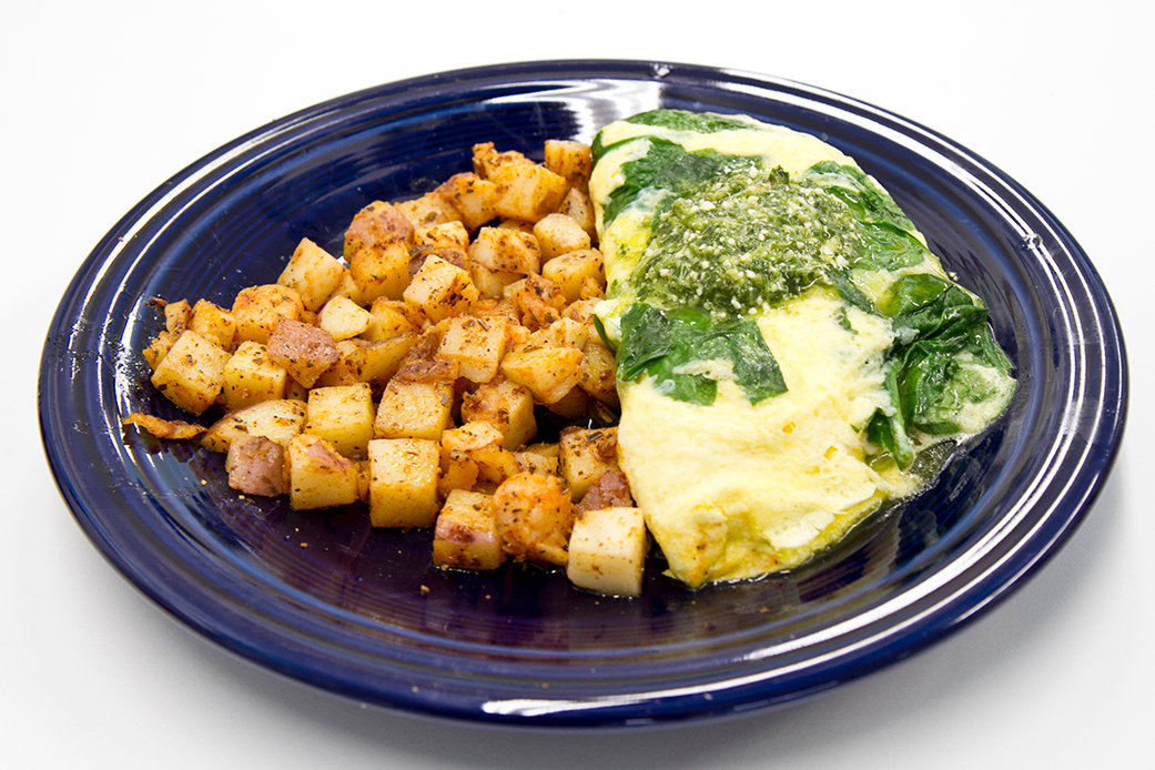 vegetarian breakfast Pesto Omlette